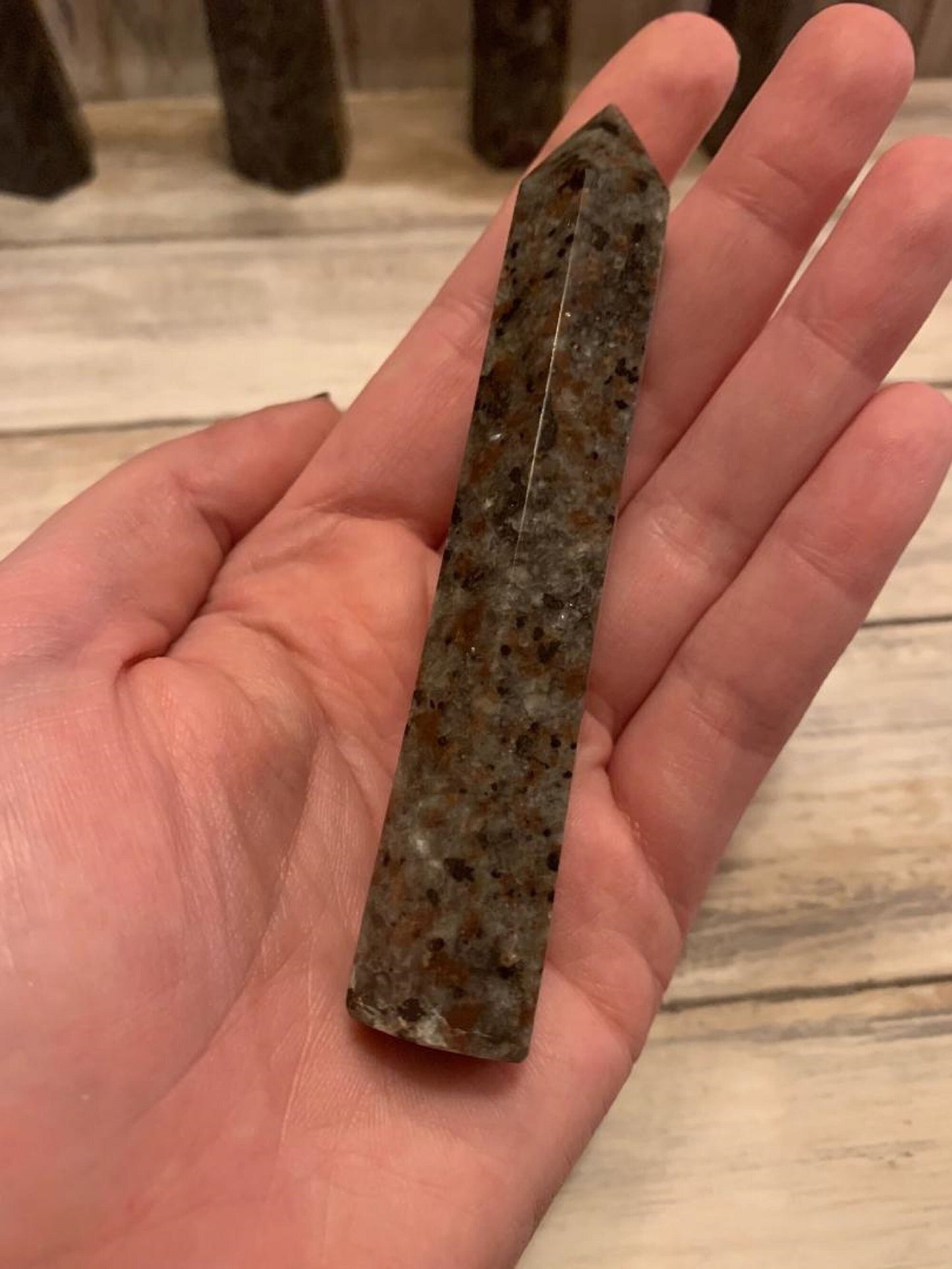Yooperlite Natural Crystal Tower Point Healing Reiki Chakra Gifts Stone of Truth