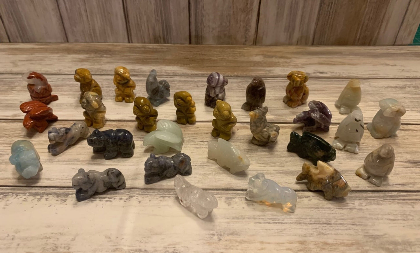 Mini Carved Animal Crystal Gemstone Healing Reiki Gift for Healing ReikiThese mini carved animals