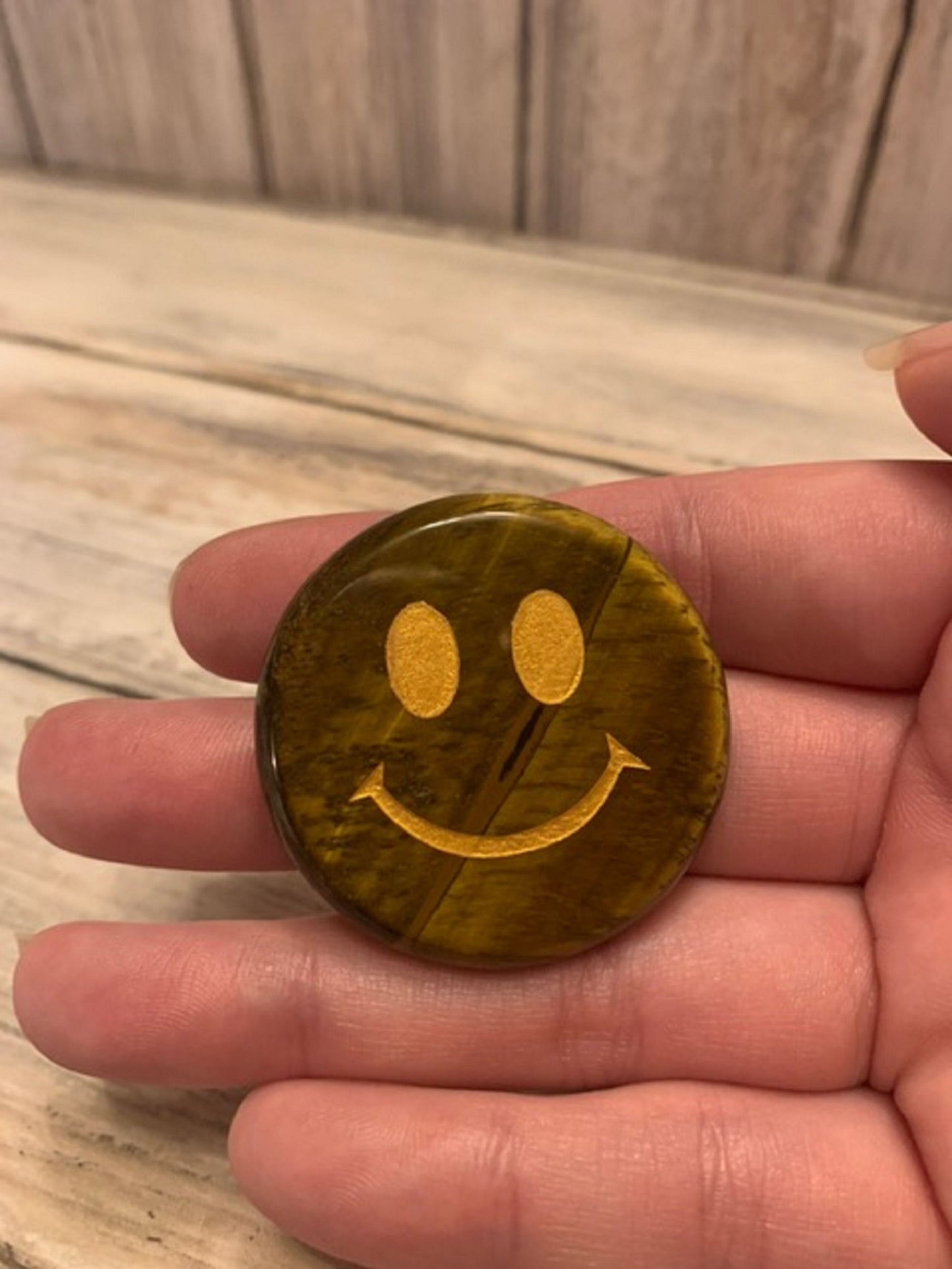 Smiley Face Healing Crystal Palm Stone, Flat Round Stone, Positive Energy Stone, Gift For Him or Her, Crystal Healing