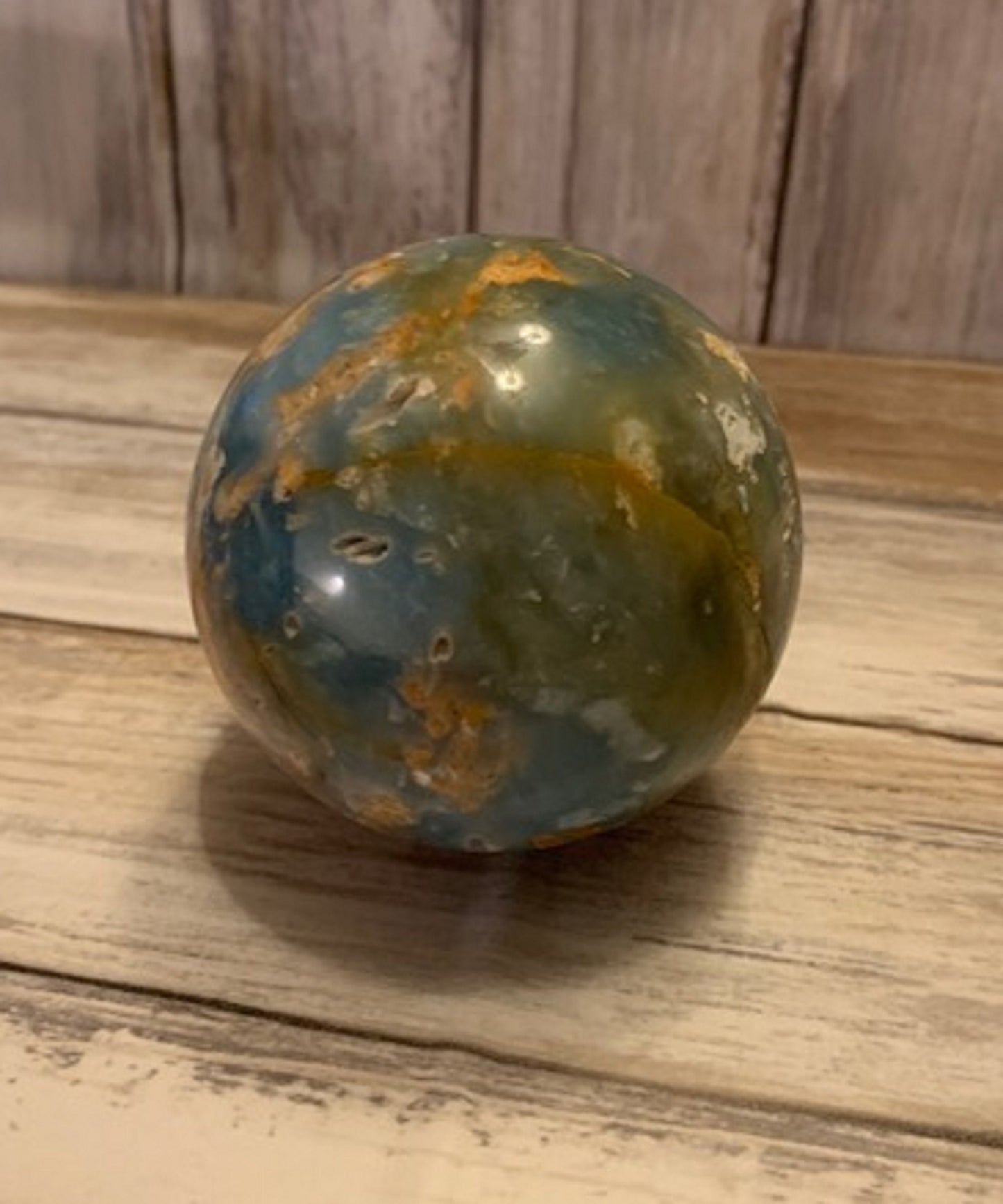 Caribbean Calcite Large Tower Point, Healing Crystal for Reiki, Oblique Spheres, Carved Animal Figurines