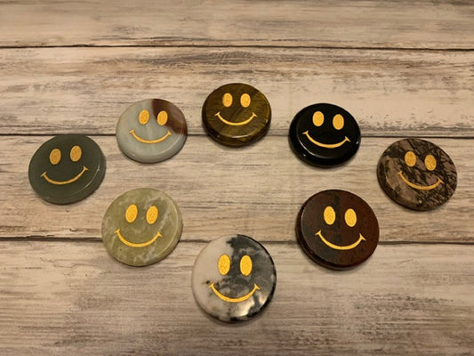 Smiley Face Healing Crystal Palm Stone, Flat Round Stone, Positive Energy Stone, Gift For Him or Her, Crystal Healing