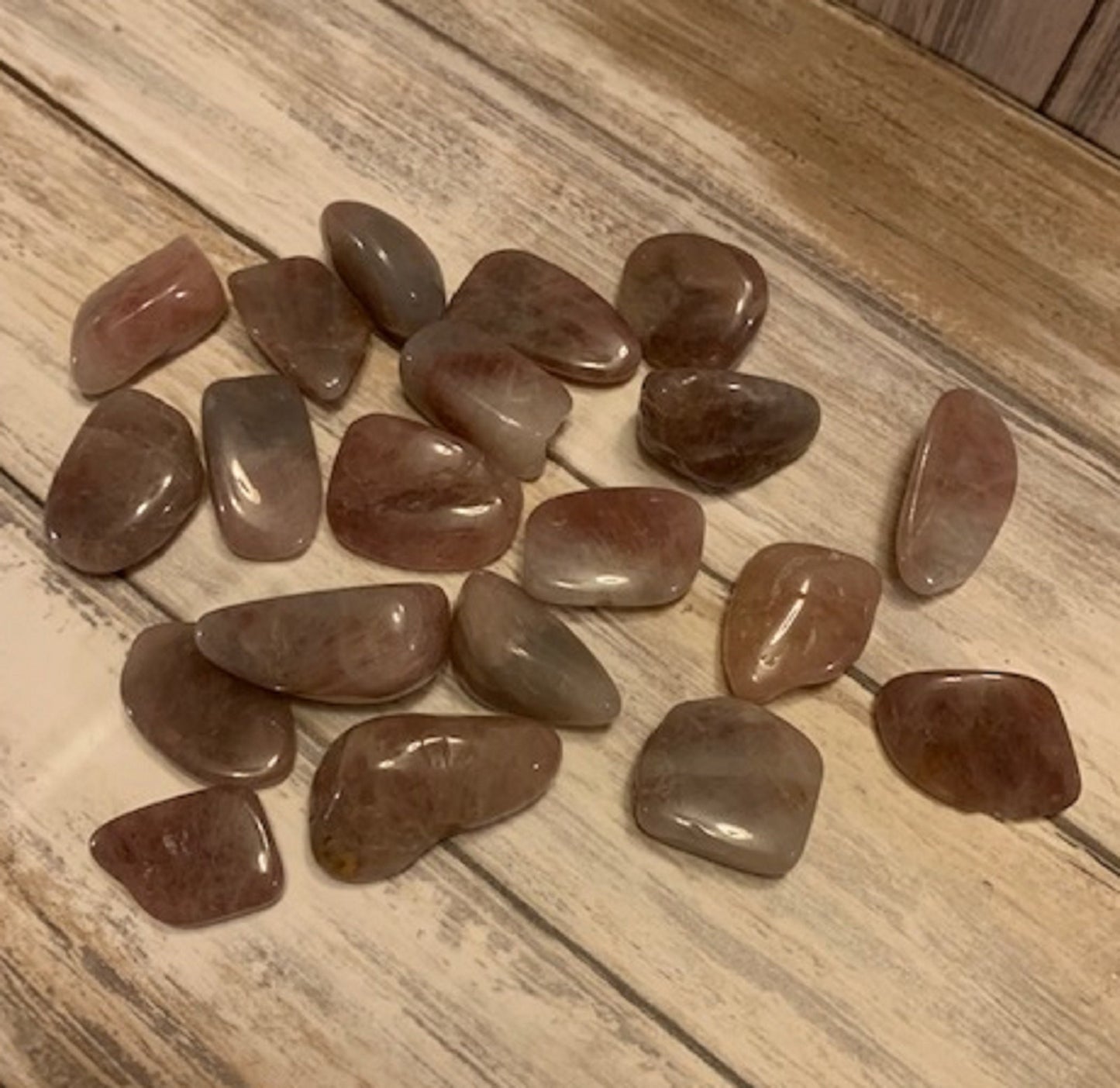 Natural Smoky Rose Chalcedony Quartz Crystal, Raw Crystal Specimen, Healing Stone, Meditation Decor